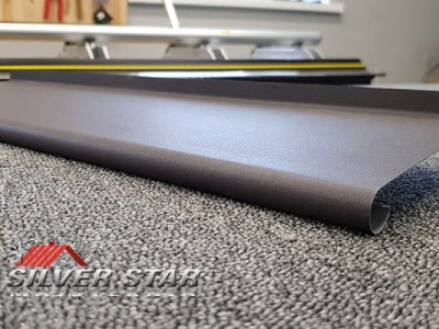 металлический отлив круглый